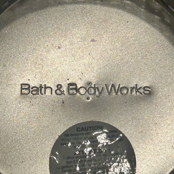 Bath & Body Works Silver Snowflake Candle Holder - Picture 7 of 9